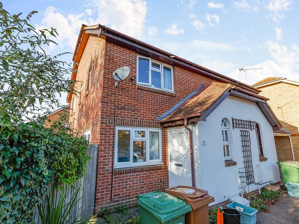 1 bed end terrace house to rent in Way, Paddock Wood, Tonbridge