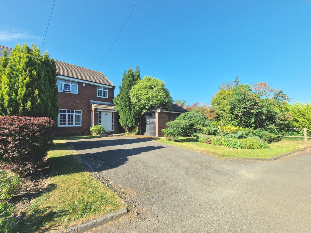 3 bed semidetached house for sale in Consett Road, Castleside, Consett