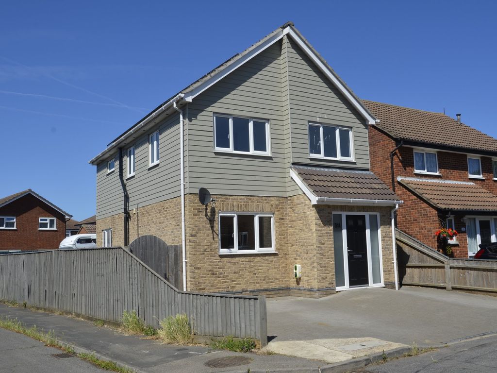 3 bed detached house for sale in Glemsford Close, Felixstowe IP11 Zoopla
