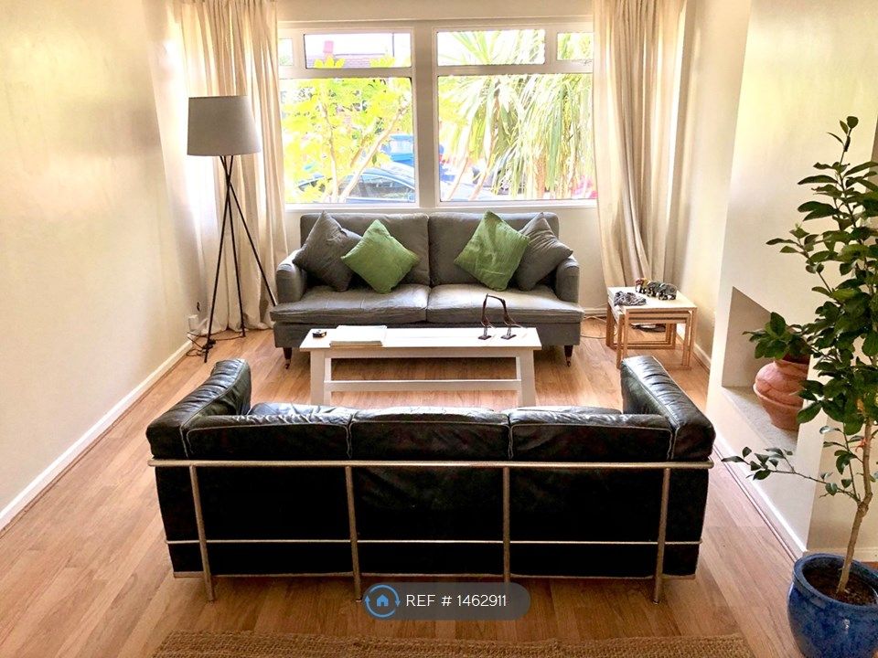 3 bed terraced house to rent in Kentish Town London, Kentish Town