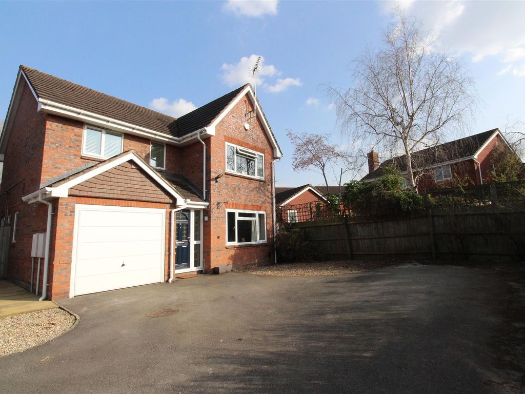 4 bed detached house for sale in Great Grove, Abbeymead, Gloucester GL4