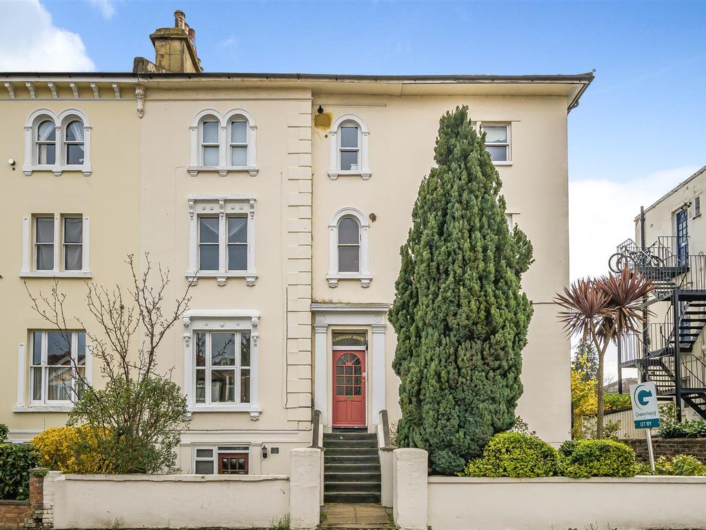 1 bed flat for sale in Cadogan Road, Surbiton KT6 Zoopla