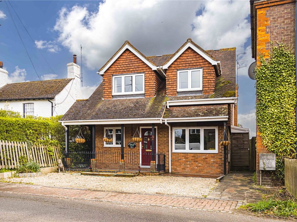 4 bed detached house for sale in Church Road, Totternhoe, Dunstable, Bedfordshire LU6 Zoopla