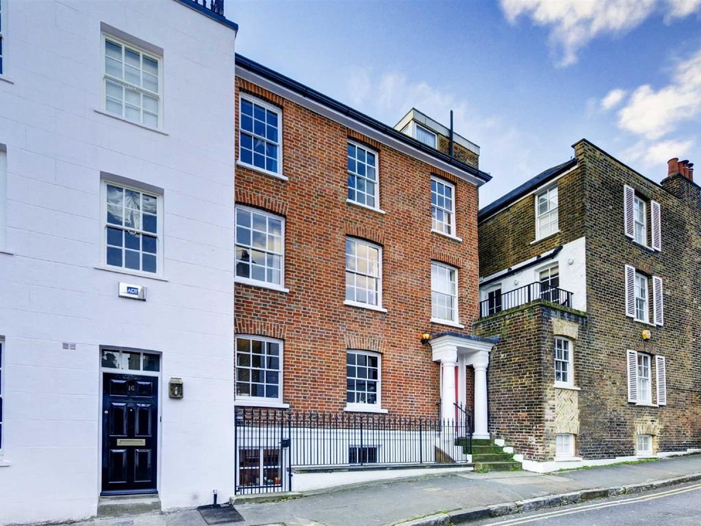 4 bed property for sale in The Mount, Hampstead, London NW3, £2,750,000
