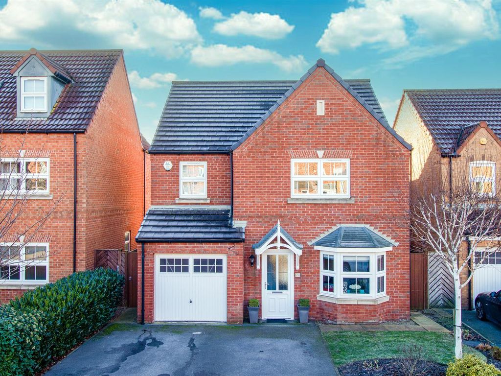 4 bed detached house for sale in Silverwood Grange, Ossett WF5 Zoopla