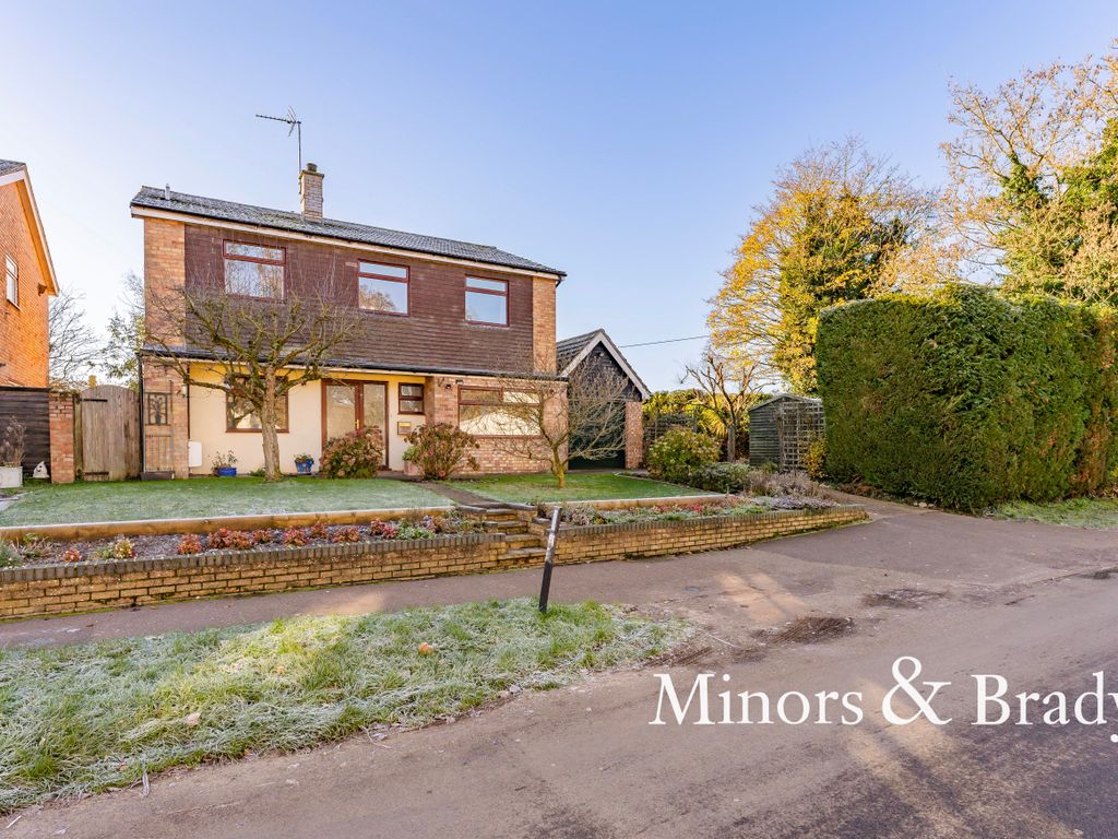 4 bed detached house for sale in Bell Lane, Saham Toney, Thetford IP25 Zoopla