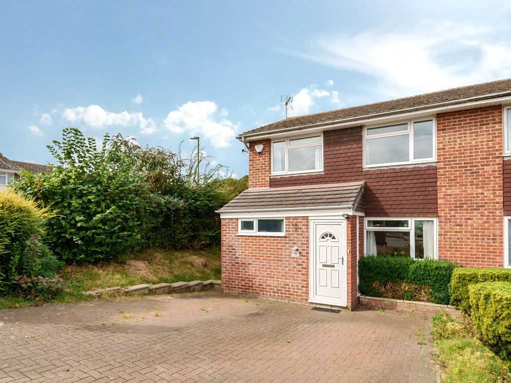 3 bed detached house for sale in Town End Road, Faringdon SN7, £300,000 Zoopla