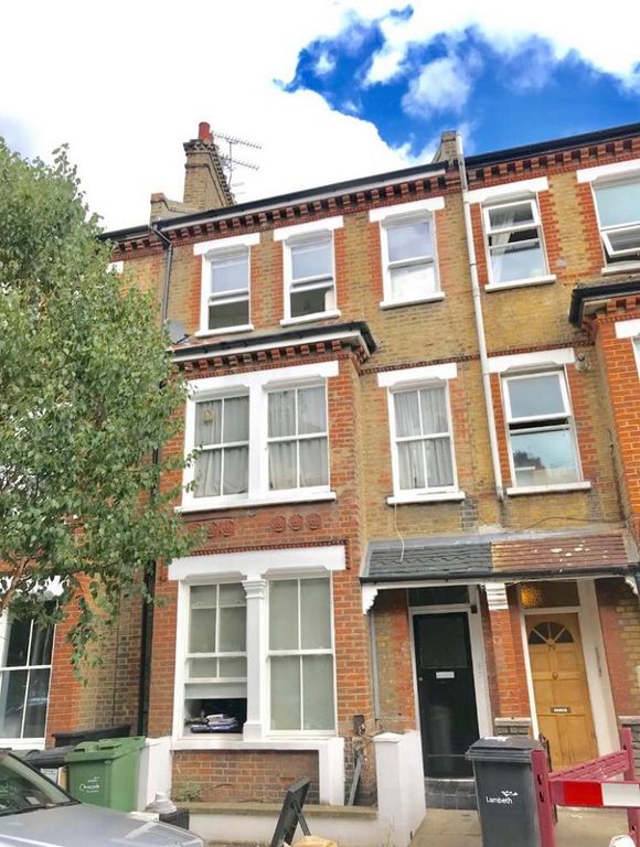 Studio to rent in Heyford Avenue, London SW8, £1,000 pcm Zoopla
