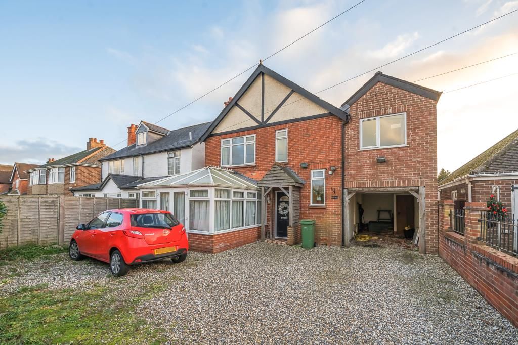5 bed detached house for sale in Thatcham, Berkshire RG18, £600,000 Zoopla