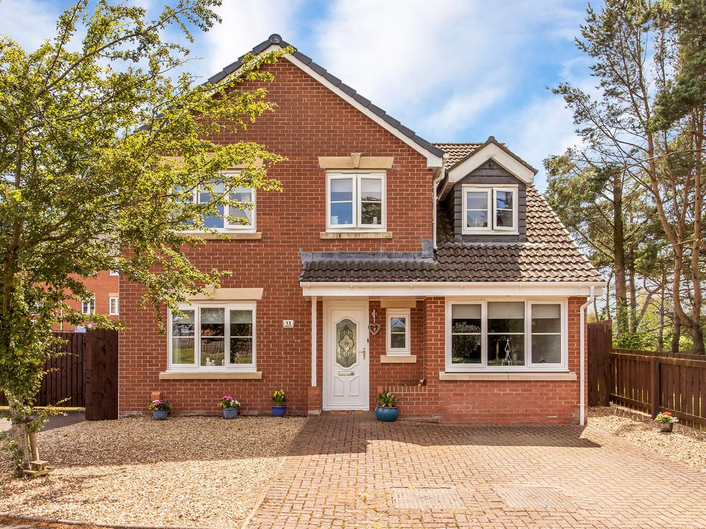 5 bed detached house for sale in Clonbeith Court, Kilwinning, Ayrshire KA13 Zoopla