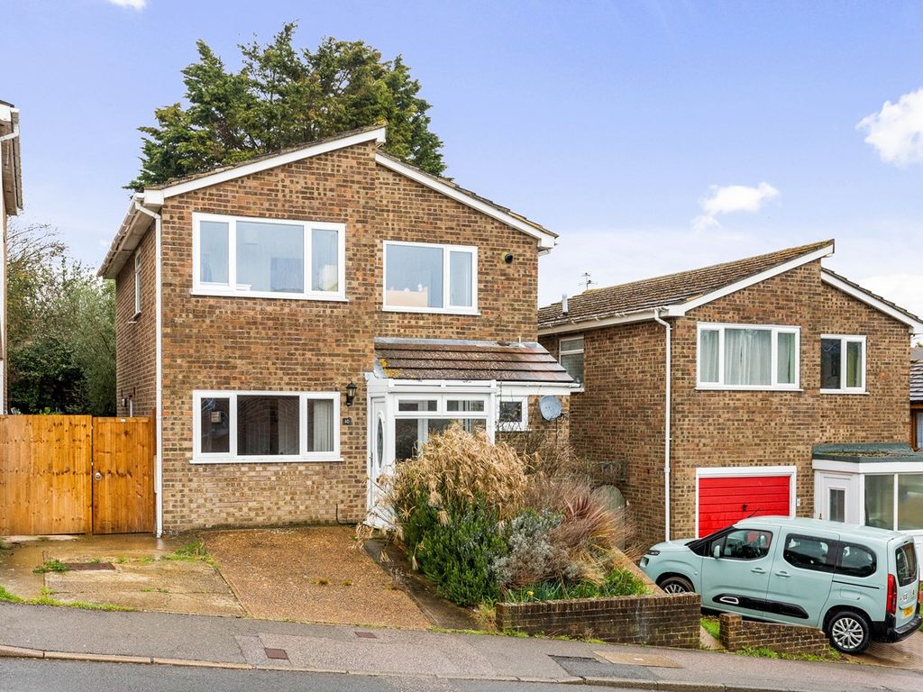 4 bed detached house for sale in Oxenden Road, Folkestone CT20 Zoopla