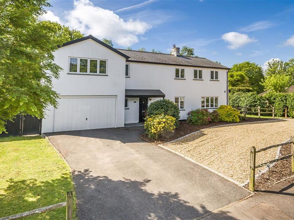 5 bed detached house for sale in High Spinney, West Chiltington, West