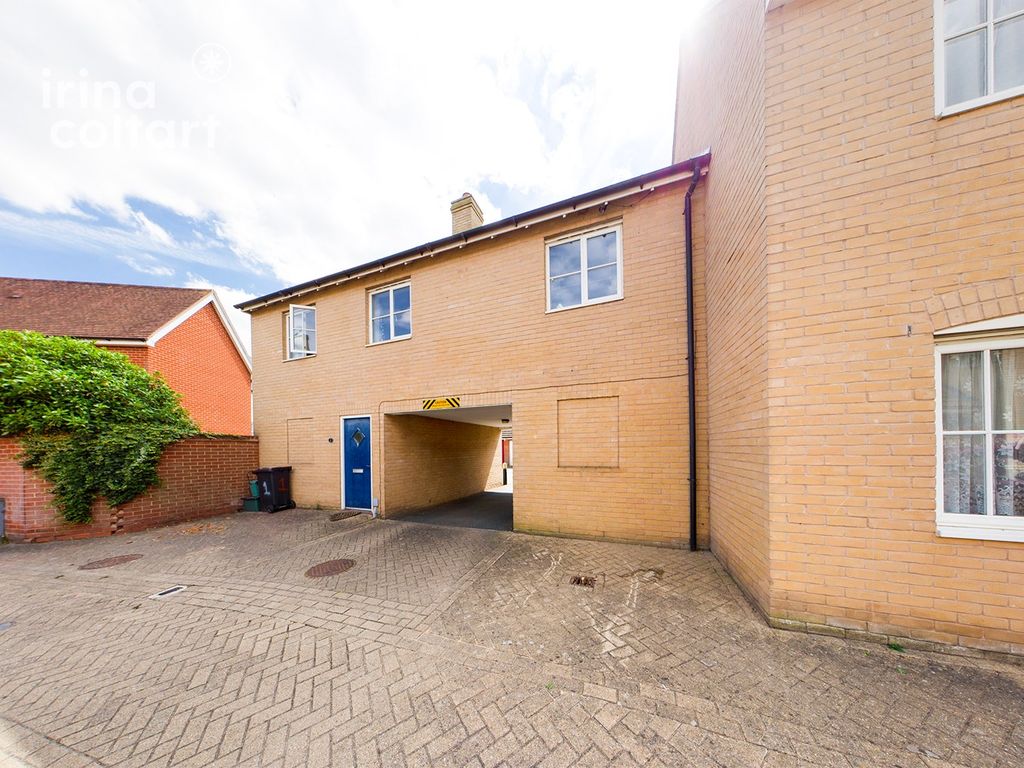 John Hammond Close, Colchester CO2  