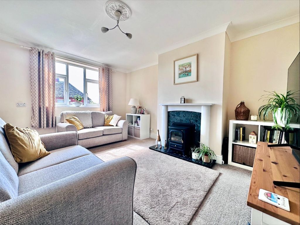 3 bed semidetached house for sale in Hungate Road, Sherburn In Elmet