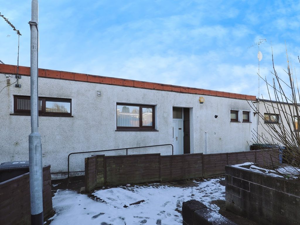 3 bed bungalow for sale in Blakehall, Skelmersdale WN8, £95,000 Zoopla