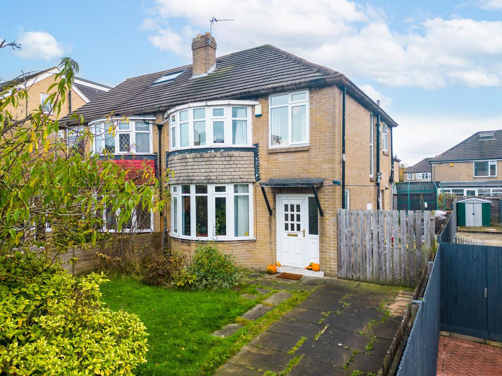 Carr Manor Avenue Moortown Leeds LS17  