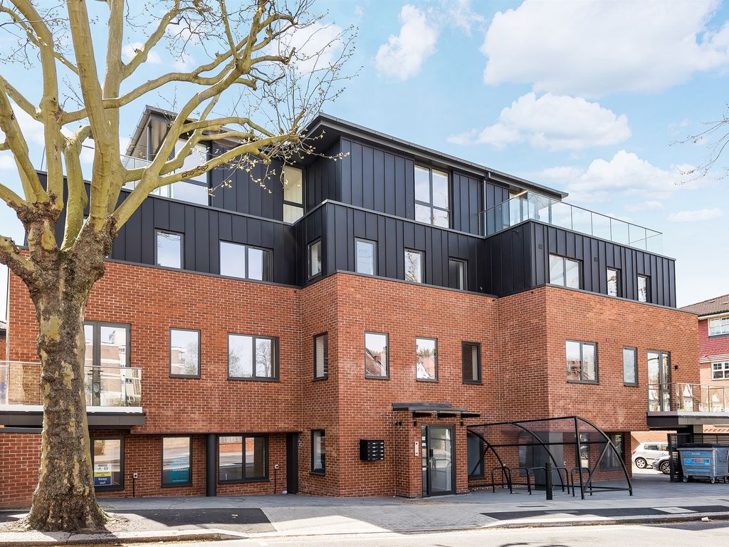 New home, 2 bed flat for sale in One Woodside, Woodside Park, North