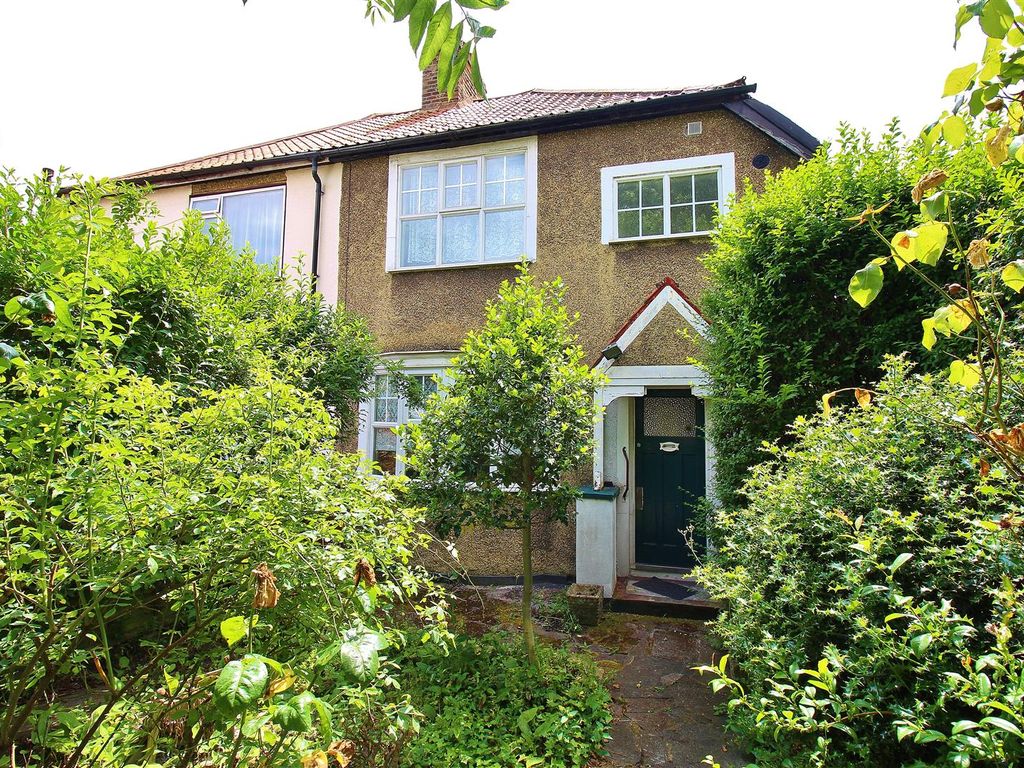 3 bed semidetached house for sale in Spring Grove Road, Hounslow TW3