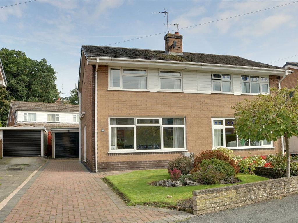3 bed semidetached house for sale in Woodland Road, Rode Heath, Stoke