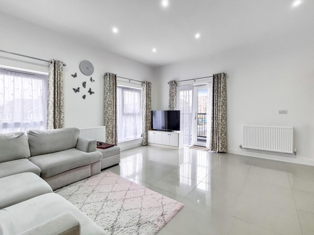 2 bed flat for sale in Harrow View, Harrow HA2 Zoopla