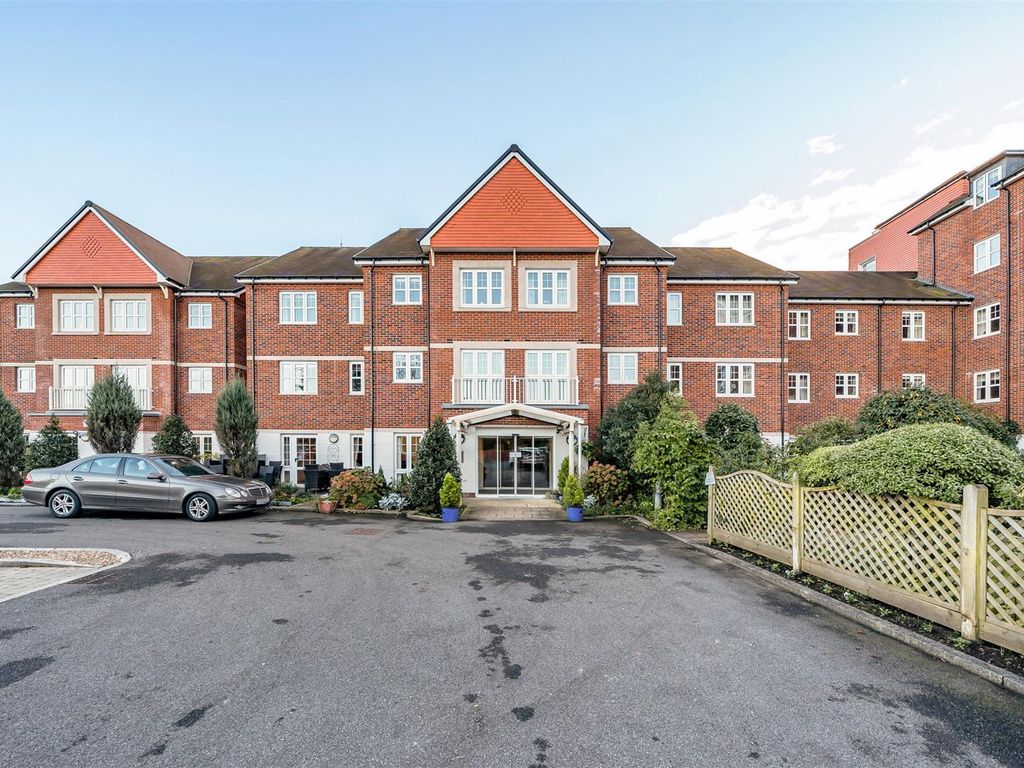 1 bed flat for sale in St. Lukes Road, Maidenhead SL6, £250,000 Zoopla