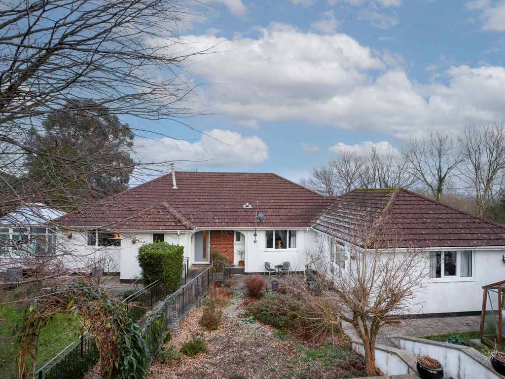 4 bed detached bungalow for sale in Lower Brimley, Bovey Tracey, Newton Abbot TQ13, £835,000