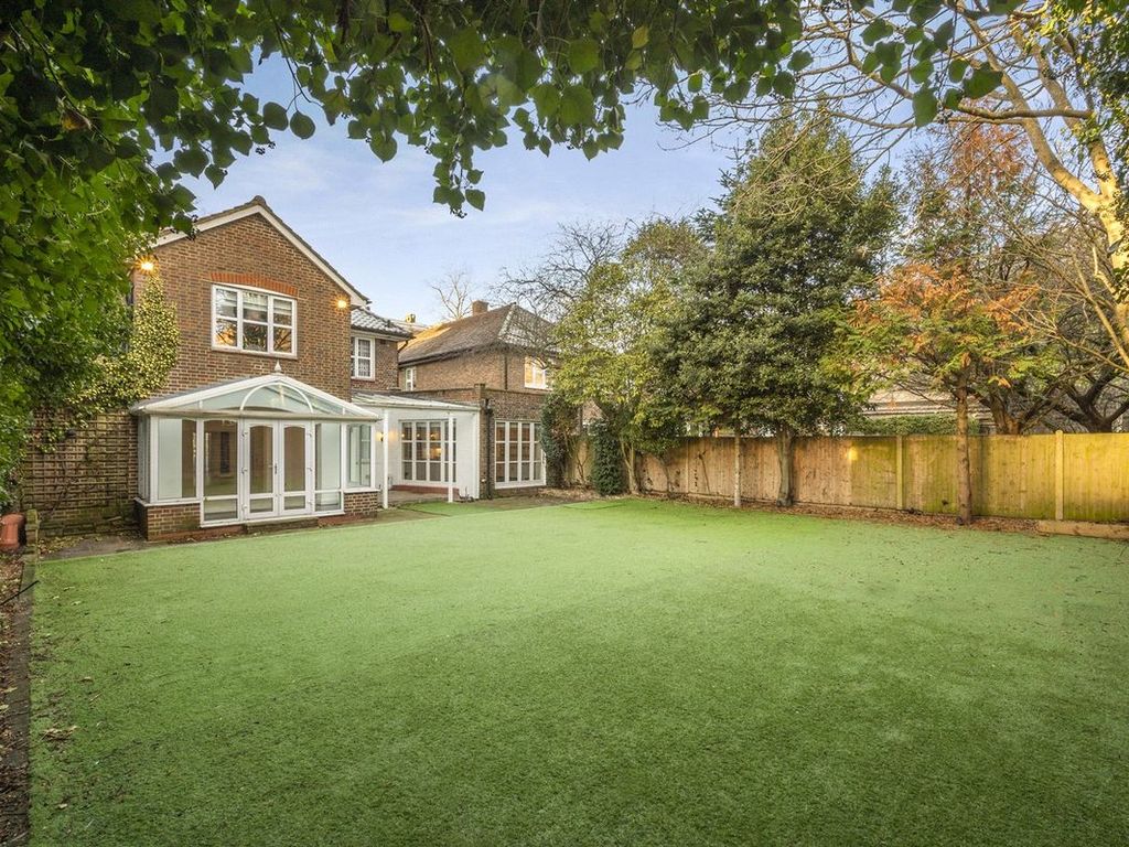 5 bed detached house to rent in Grove End Road, St John's Wood NW8, £17,117 pcm Zoopla