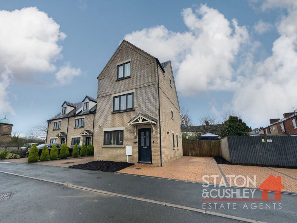 3 bed town house for sale in Bell View, Mansfield NG18, £190,000 Zoopla