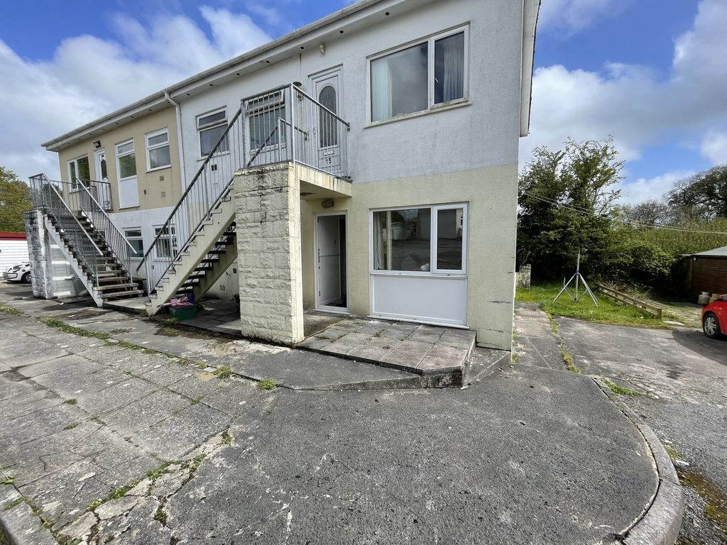 2 bed flat for sale in Sun Valley Drive, Saundersfoot, Pembrokeshire