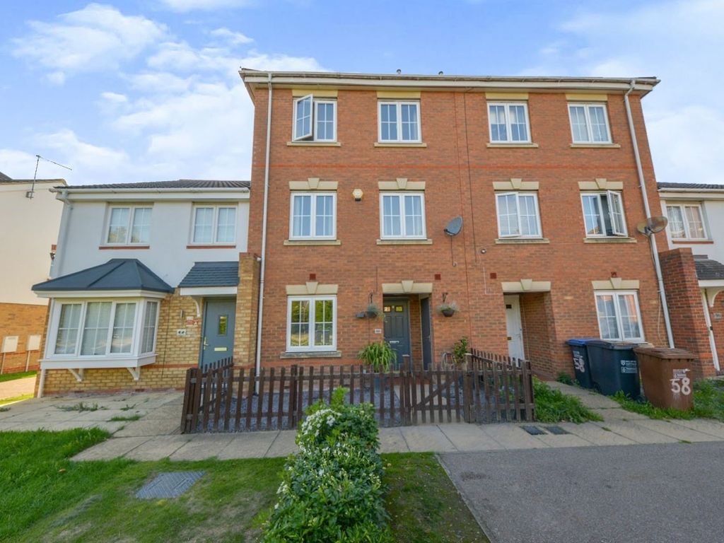 4 bed town house for sale in Campion Road, Hatfield AL10 Zoopla