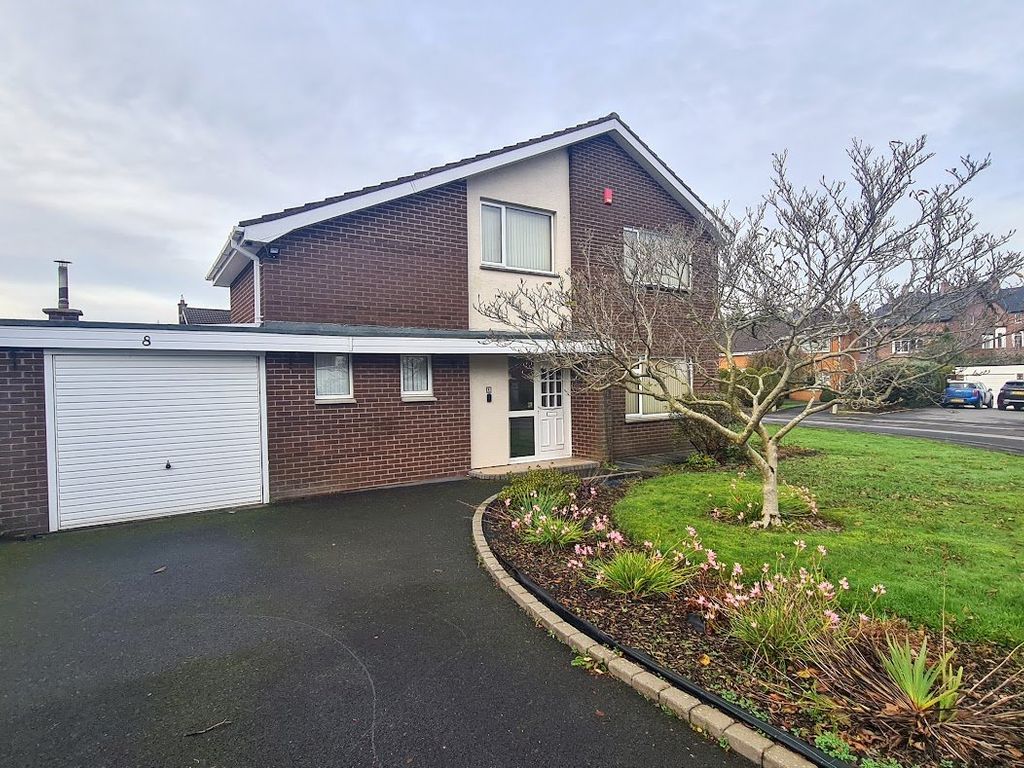 5 bed detached house to rent in Manse Park, Newtownards, County Down