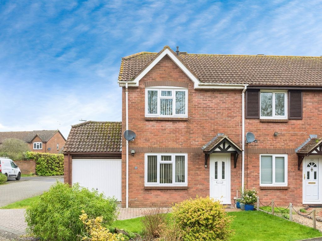 3 bed end terrace house for sale in Danestone Close, Middleleaze