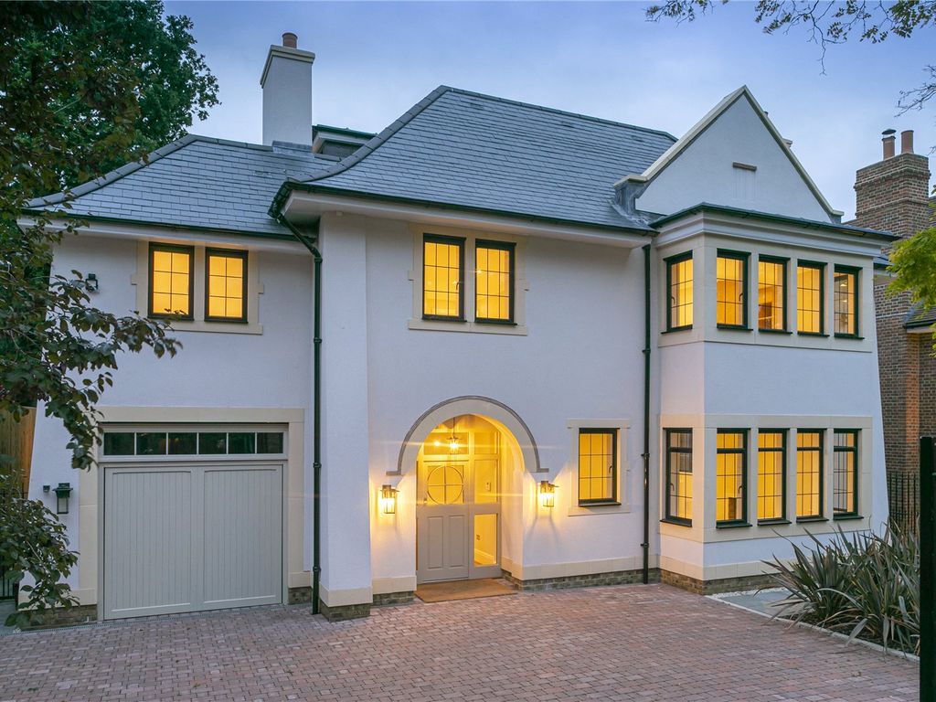 Ellerton Road, Wimbledon, London SW20