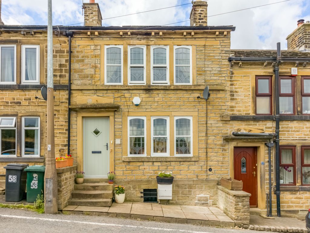 3 bed terraced house for sale in Upper Clough, Linthwaite, Huddersfield