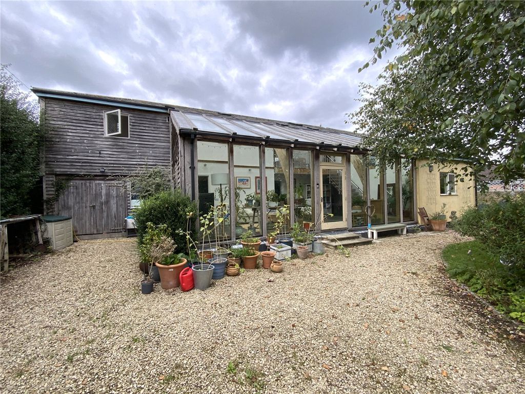 5 bed detached house to rent in Bottlesford, Pewsey, Wiltshire SN9, £