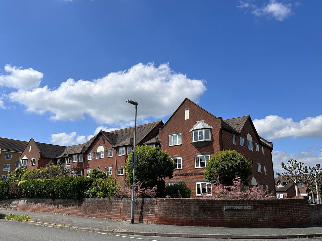 1 bed flat to rent in Hastings Road, Bexhill On Sea TN40, £825 pcm Zoopla