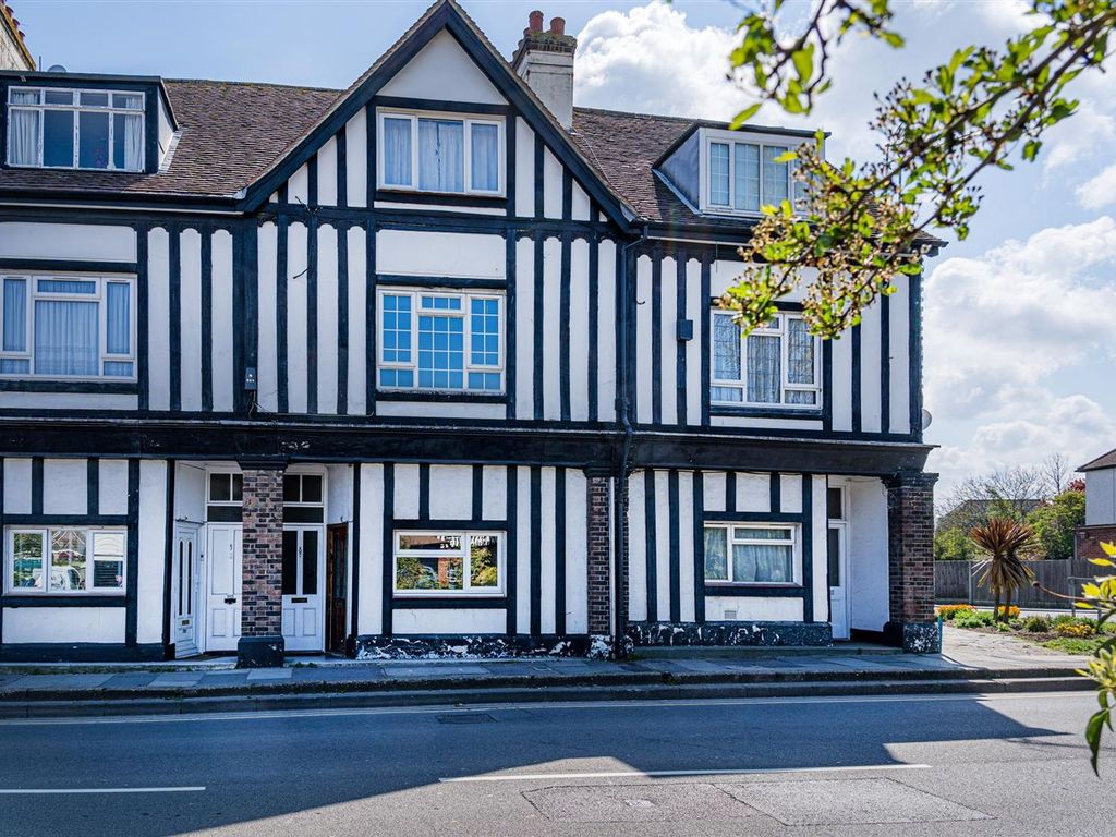 1 bed flat to rent in Canterbury Road, Whitstable CT5, £775 pcm Zoopla