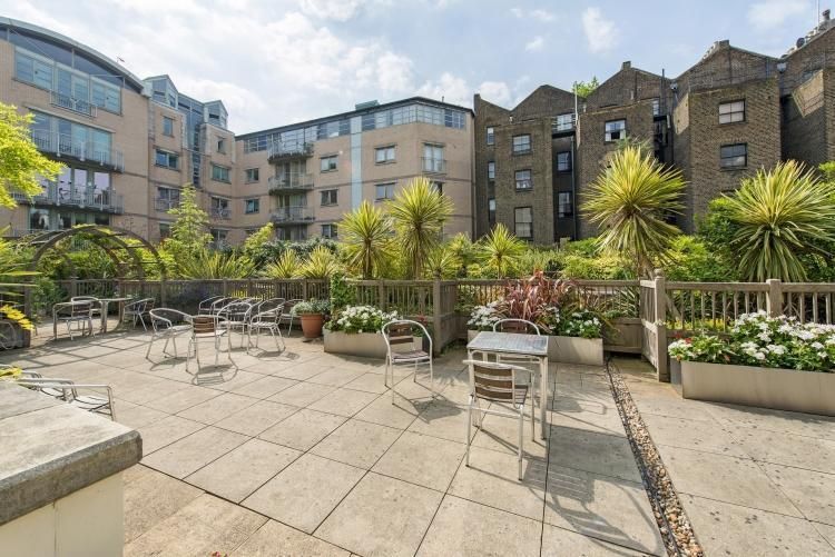 2 bed flat to rent in Kensington Gardens Square, Bayswater W2 Zoopla