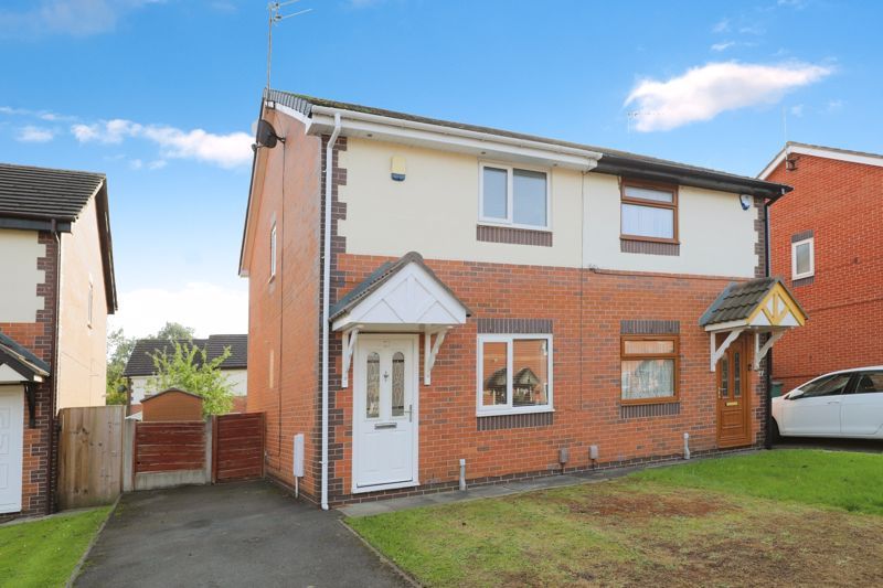 2 bed semidetached house to rent in Orchid Drive, Bury BL9, £750 pcm