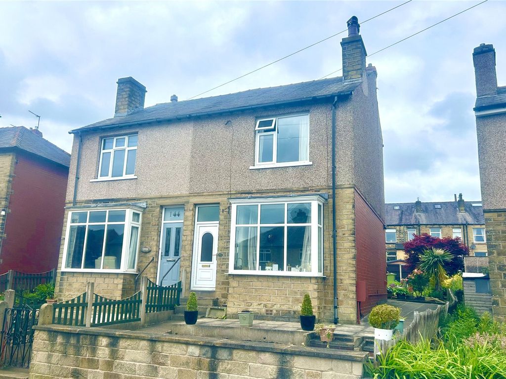 2 bed semidetached house for sale in Broomfield Road, Marsh