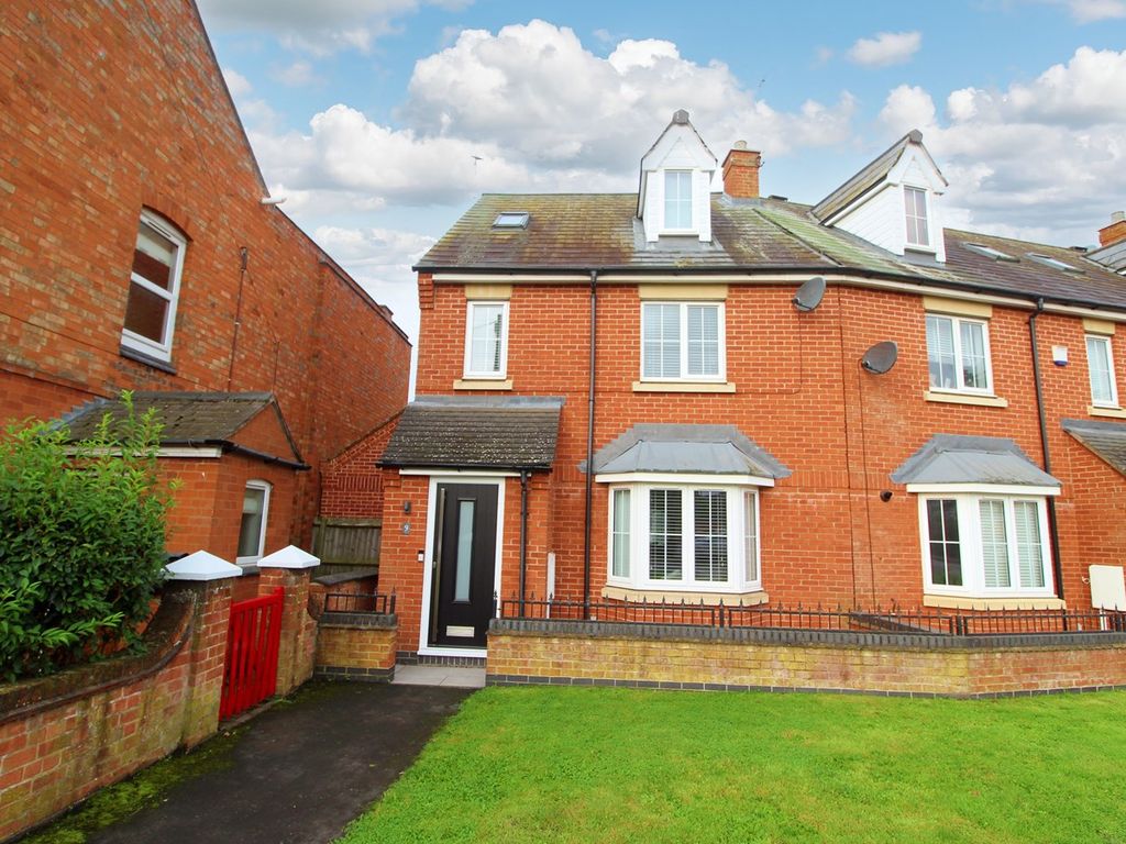 3 bed end terrace house for sale in Cosby Road, Littlethorpe, Leicester