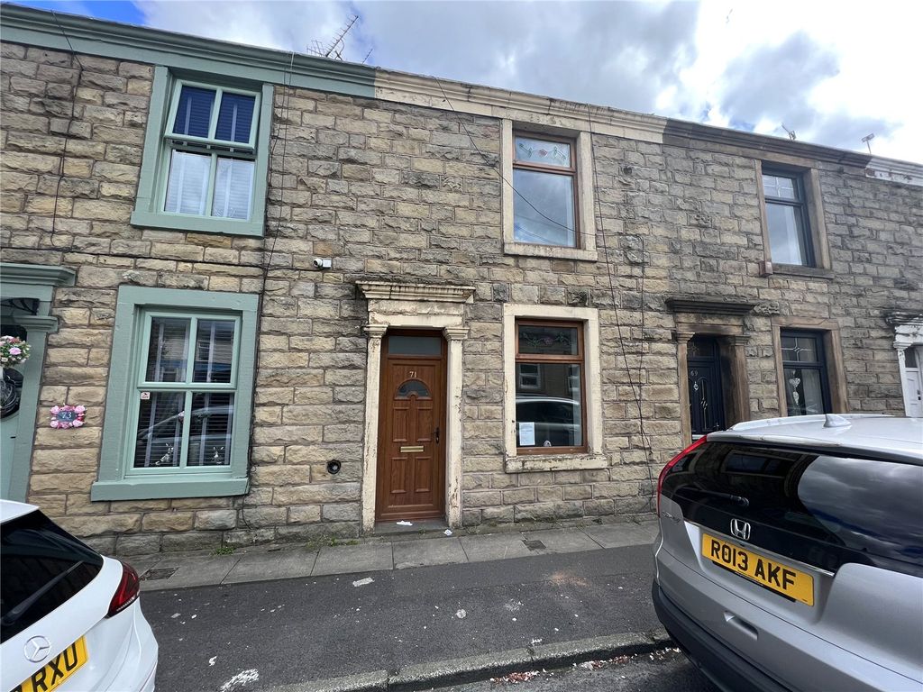 2 bed terraced house for sale in Havelock Street, Oswaldtwistle