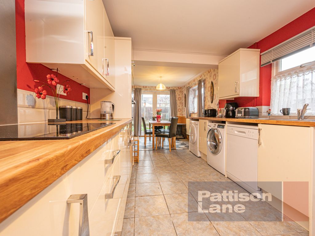 Dryden Street Kettering NN16  