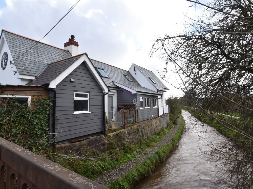 3 bed detached house for sale in Bridge Street, St Blazey PL24, £350,000 Zoopla