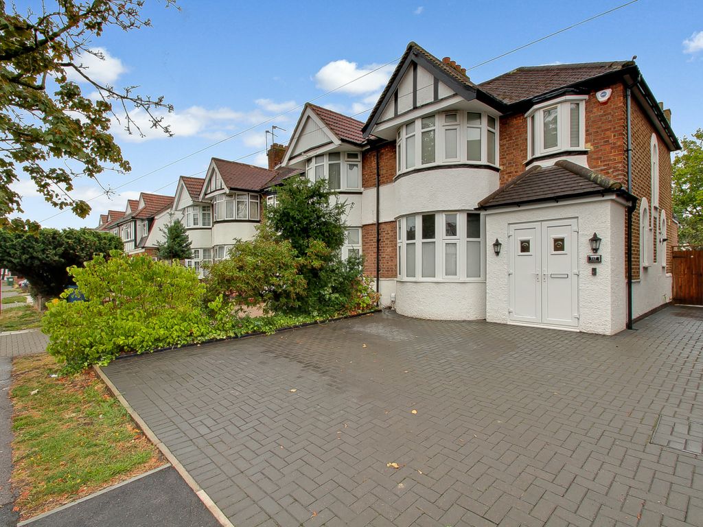 3 bed semidetached house for sale in Belmont Road, Harrow HA3 Zoopla