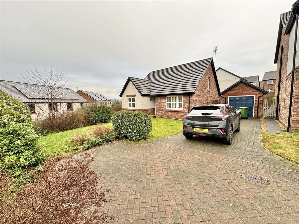 3 bed detached bungalow for sale in Meadow Close, Lazonby, Penrith CA10, £375,000 Zoopla