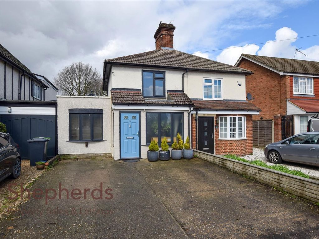 3 bed semidetached house for sale in Cuffley Hill, Goffs Oak, Waltham