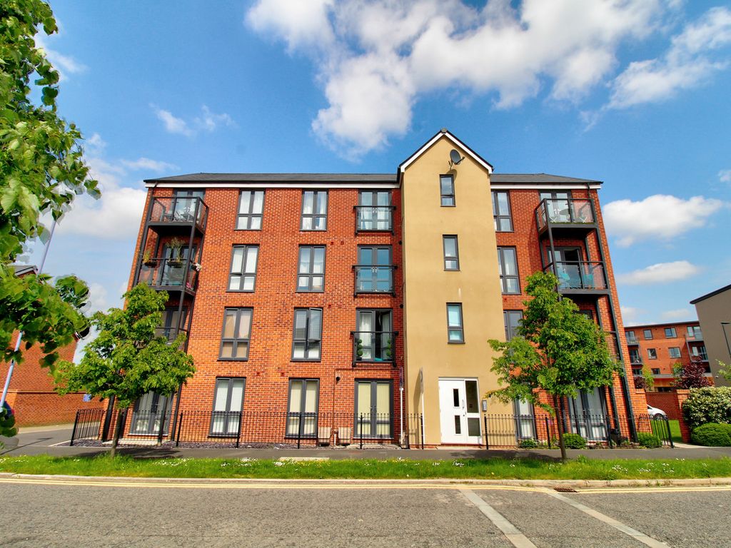 2 bed flat for sale in Jenner Boulevard, Bristol BS16 Zoopla