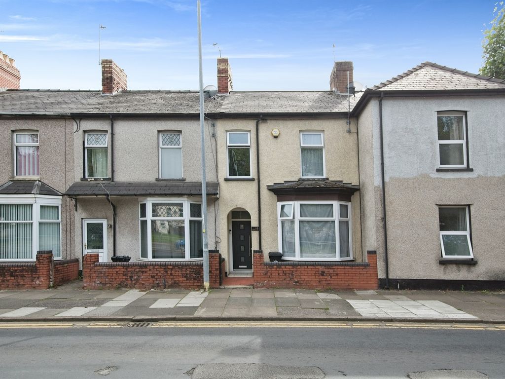 3 bed terraced house for sale in Wharf Road, Newport NP19, £190,000