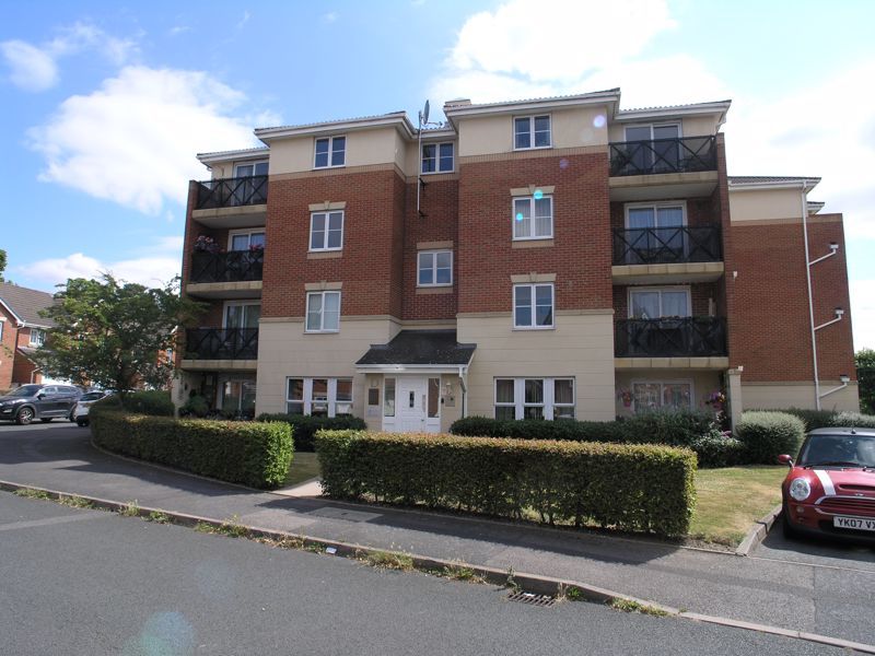 2 bed flat for sale in Cavalier Drive, Halesowen B63 Zoopla